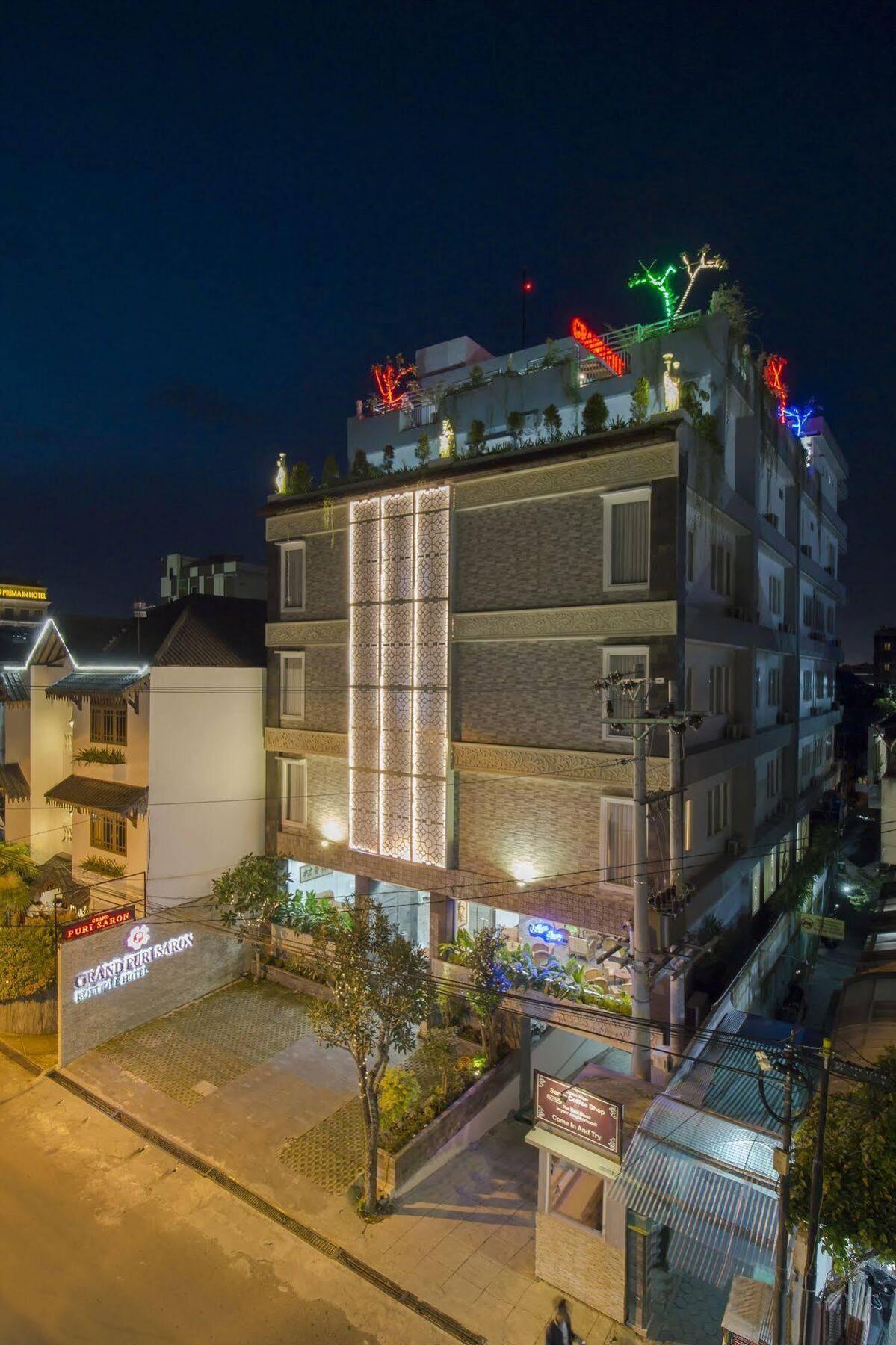 יוגיאקרטה Grand Puri Saron Hotel Malioboro מראה חיצוני תמונה